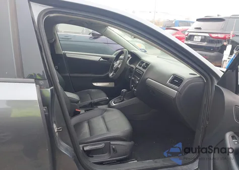 2013 Volkswagen Jetta 2.5L Se from USA, damaged, VIN 3VWDP7AJ1DM393343